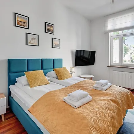 Comfort Dabrowskiego Апартаменти