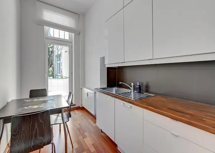 Comfort Dabrowskiego Apartment